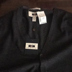 2XT dress shirt/light pull over. Brand new w/tags